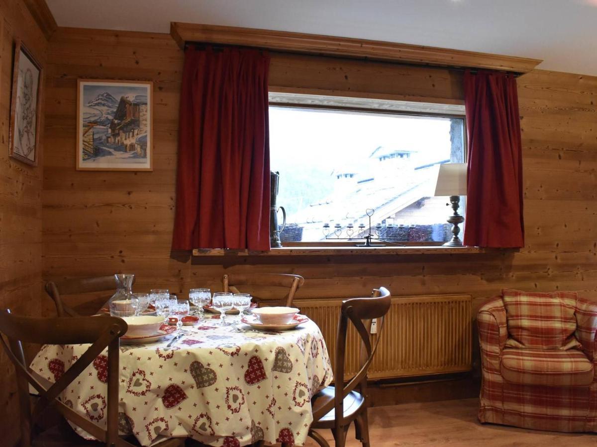Appartement Cosy Avec Cheminee, Terrasse Et Parking, Proche Pistes Et Commerces - Meribel - Fr-1-180-552 Exterior foto