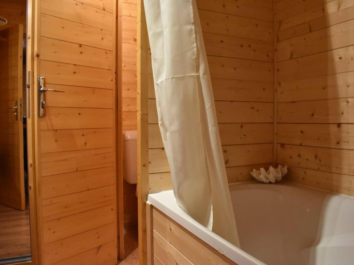 Appartement Cosy Avec Cheminee, Terrasse Et Parking, Proche Pistes Et Commerces - Meribel - Fr-1-180-552 Exterior foto